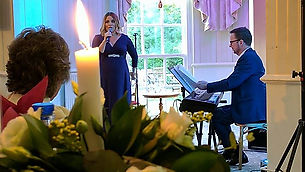 Simply beautiful and incredibly captivating 👌🎶

The signature song from the musical Wicked, 'Defying Grafity' performed at our recent dinner event by the talented Louise Dearman and accompanied by the superb Musical Director, Michael Morwood! 

The W